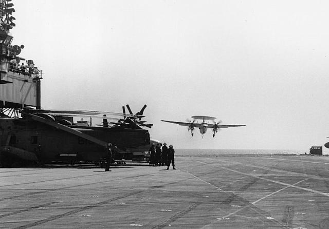 VAW-115-LANDING