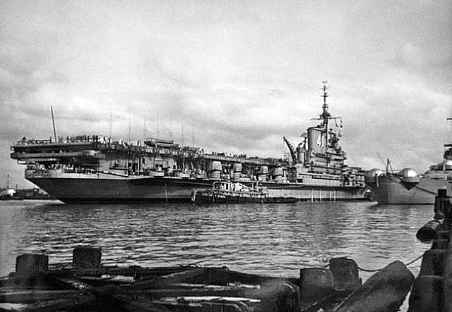 USS MIDWAY & USS WISCONSIN 1948