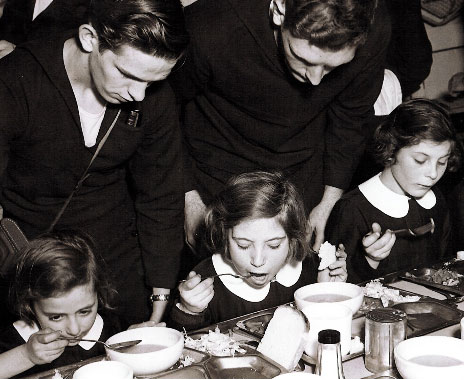 Christmas_Dinner_1947 - courtesy of Scott McGaugh