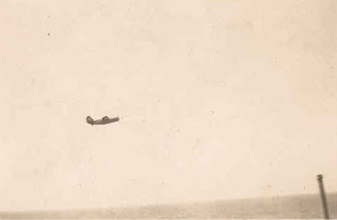 Helldiver flyby
