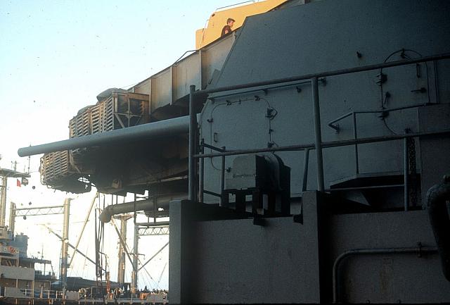 5_inch_Gun_Mount_1977