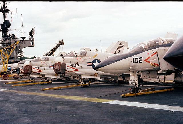 Flight_Deck_1977_2