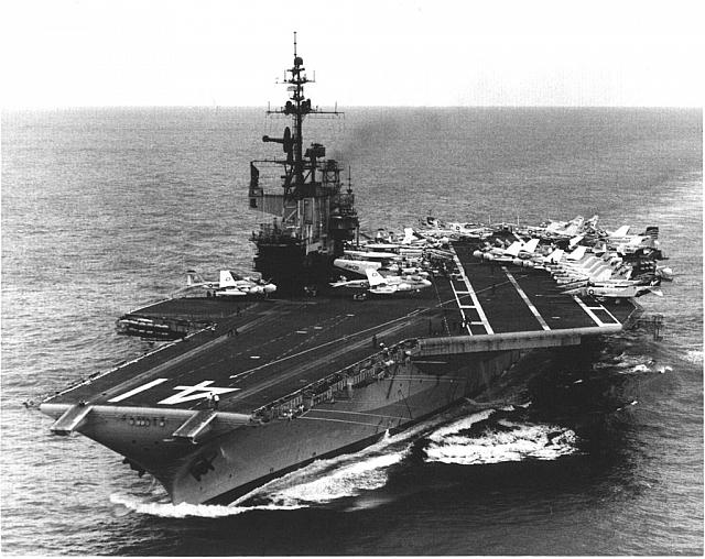 Midway_B_W_Photo_1978_2