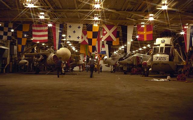 midway hanger01_1.jpg