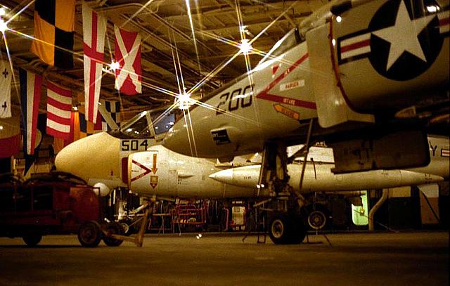 midway hanger02_1.jpg