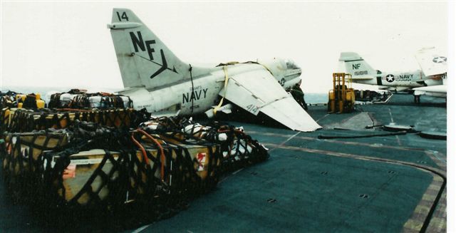 VA56414Midwaycrashstarboardstrutfailed