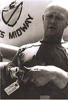 John Pennell arming a bomb 22May65
