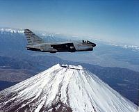 VA-93-Raven303-Fuji2