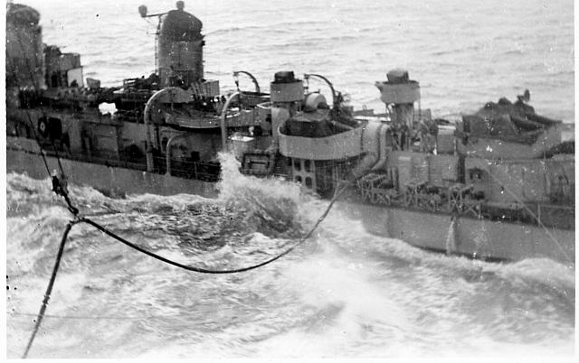 Refueling_At_Sea