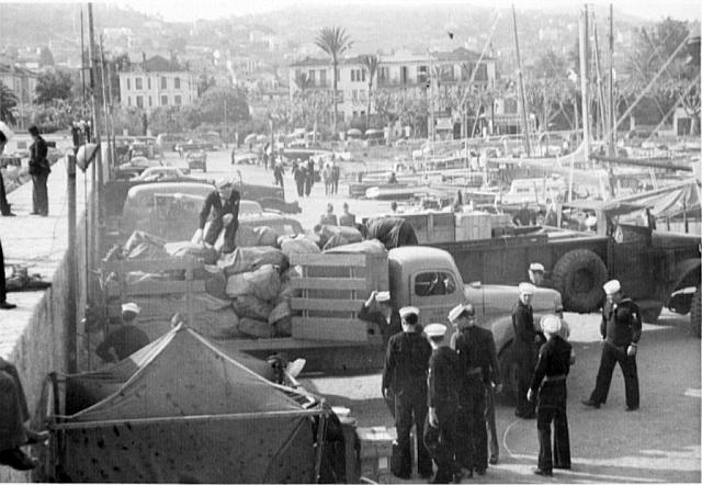 unloading_mail_Gulf_Juan_France_April1953