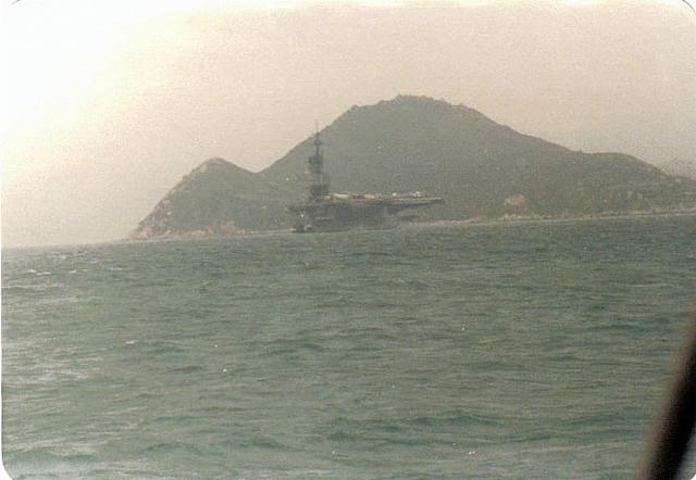 Midway_anchored_in_Hong_Kon