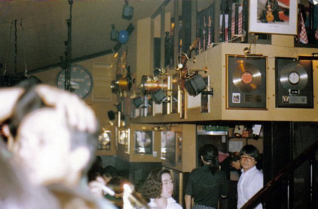 More_Hard_rock_Tokyo