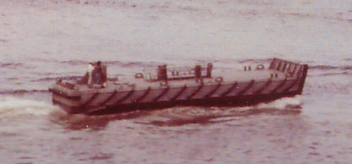 Yokosuka_landing_craft