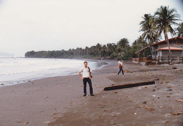 Me in front of Manila Bay (Isl. of Corrigedor in bkgd)