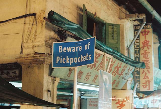 Sign_in_Singapore_1977