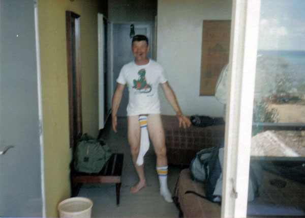 Jodi_Barnes_showing_off_his