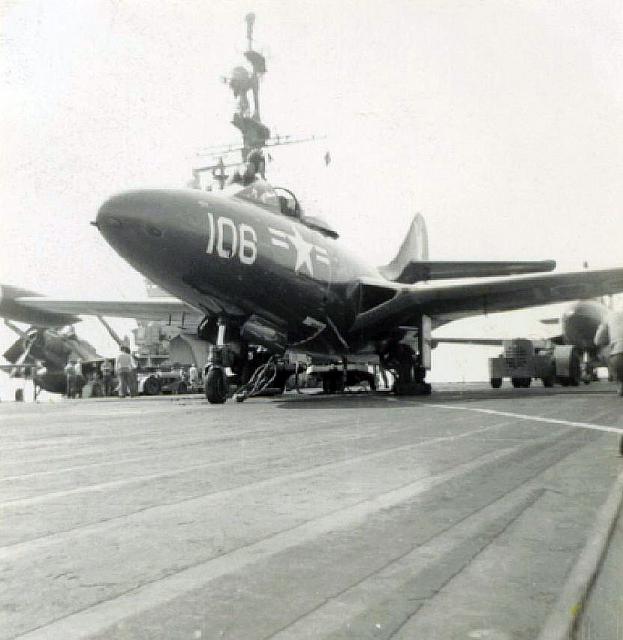 F9F Panther on port cat