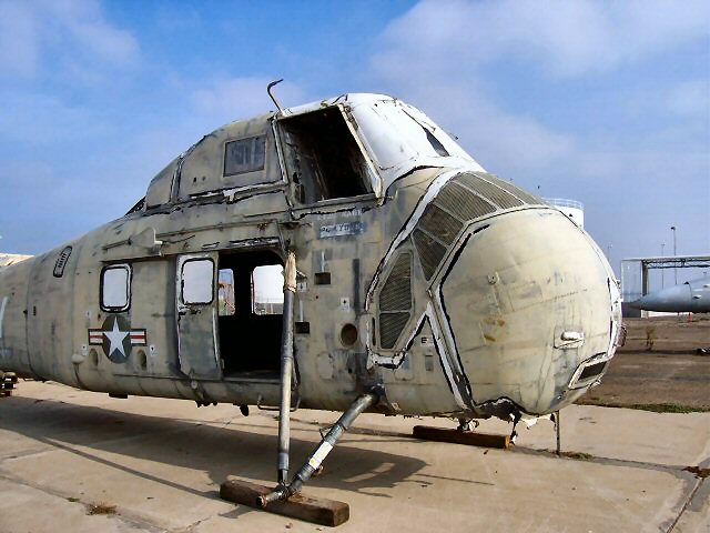 H-34_right_front - David Hanson Photo