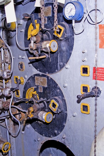 012 - Front of boiler [1-28-09] - Clint Griffin