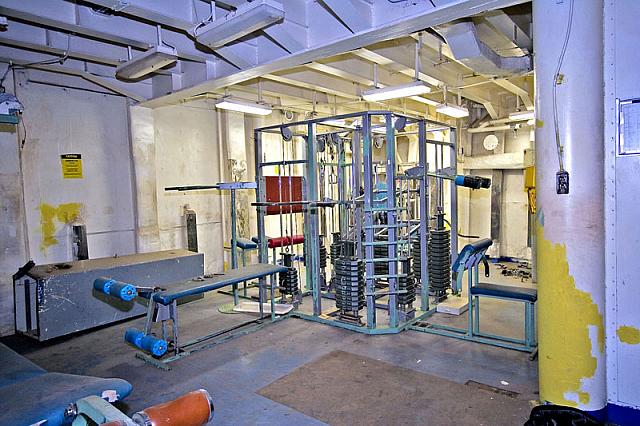 016 - Weight room equipment [4-08-09] - Clint Griffin photo