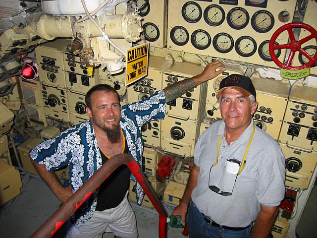 Jim Adkins (L) and Marshall Wiseman (R) in the Foxtrot sub