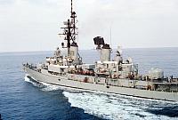 USS_Jospeh_Strauss_DDG-16_5